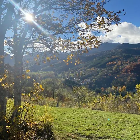 Gîte de charme en plein cœur de l’Ardèche verte La Rochette  Extérieur photo
