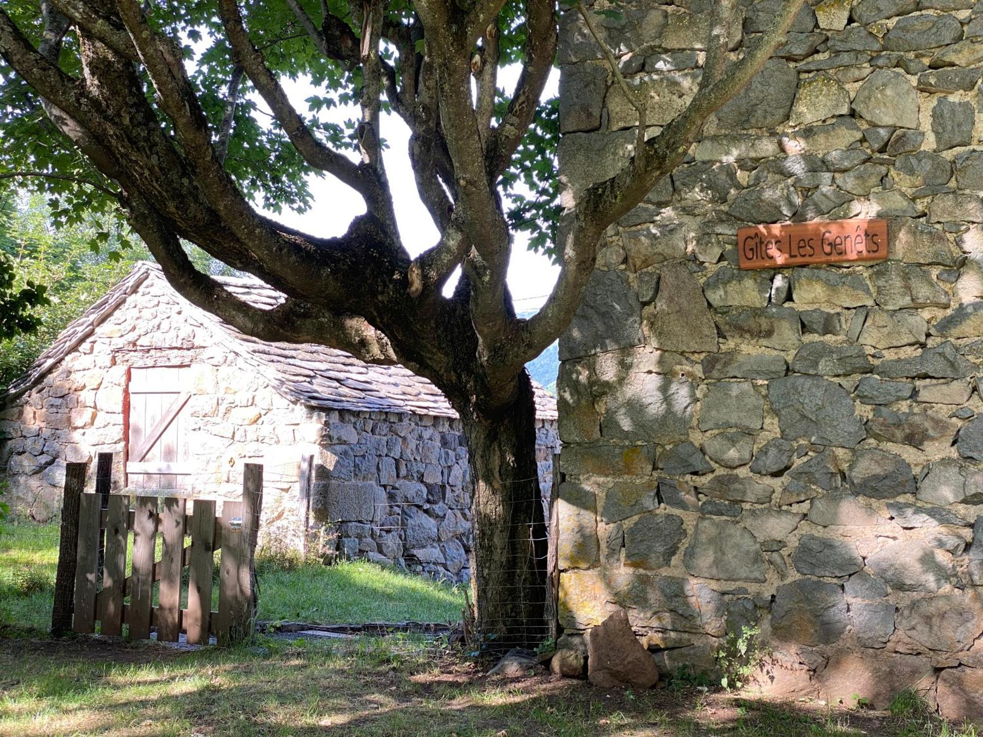 De Charme En Plein Cœur De L’ardèche Verte * La Rochette (Ardeche)